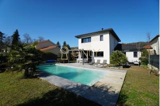 Bien vendu : Maison - 4 chambres 