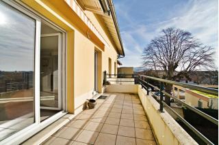 Bien vendu : Appartement - 3 chambres 