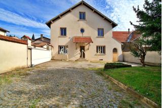 Bien vendu : Maison - 4 chambres 
